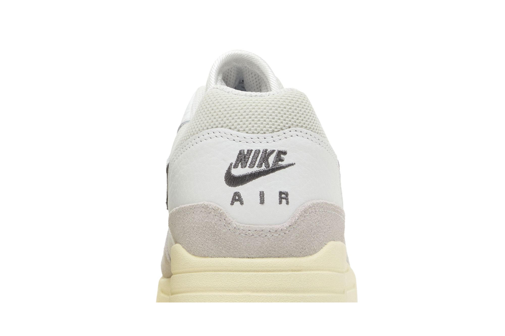 スニーカー (Nike) Air Max 1 Light Bone Iron Grey Nike Air Max 1 'Light Bone Iron Grey' HJ3498-007