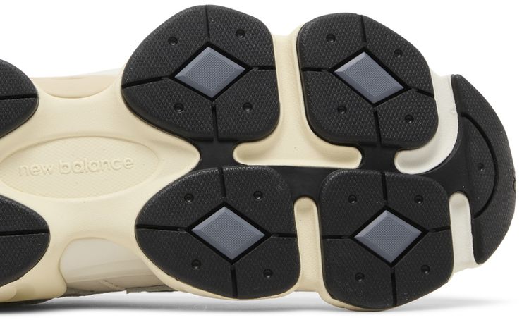 New Balance 9060 New Spruce