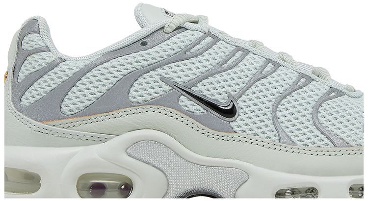 Nike Wmns Air Max Plus Light Silver