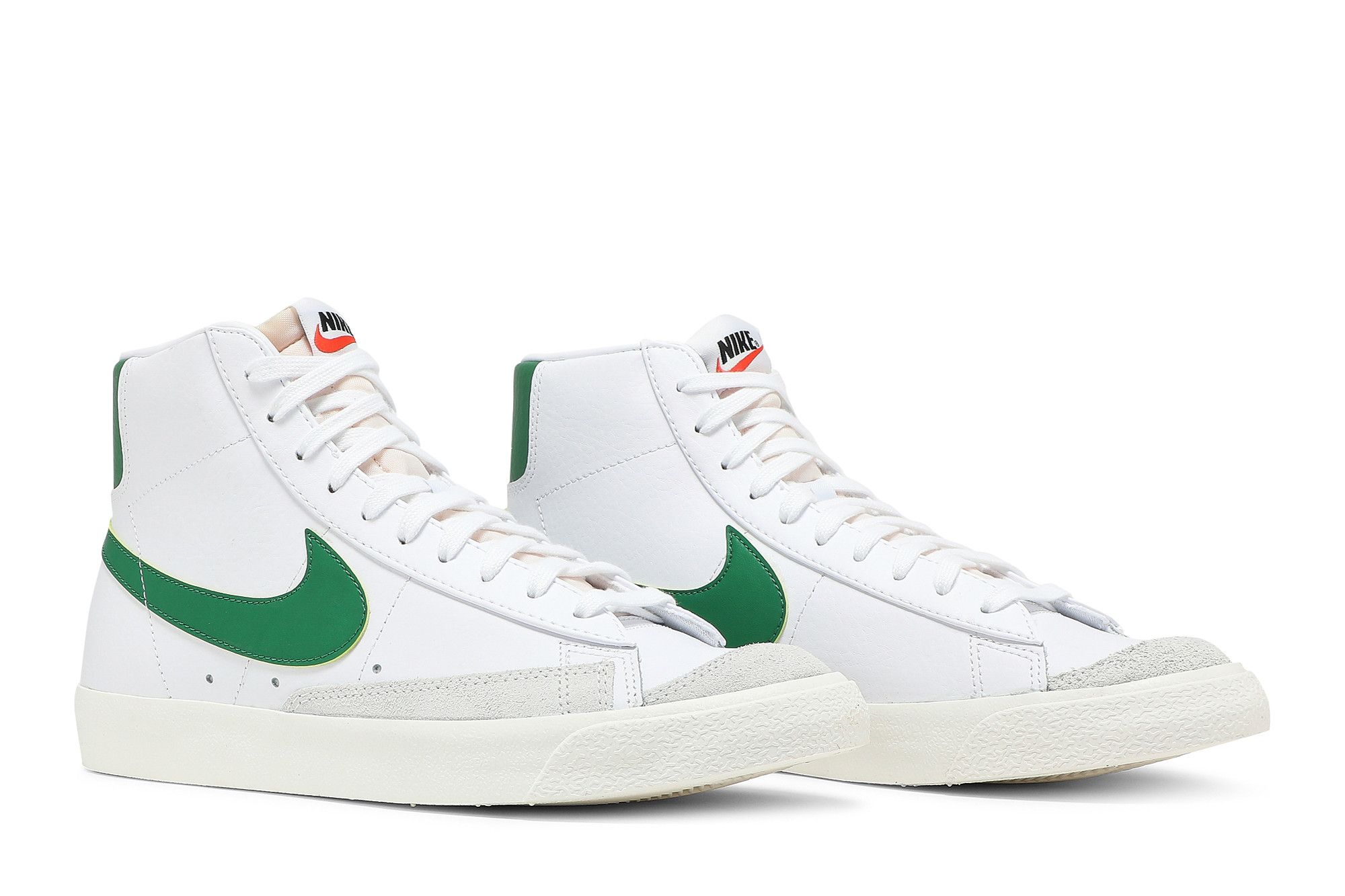 blazer mid 77 pine green women