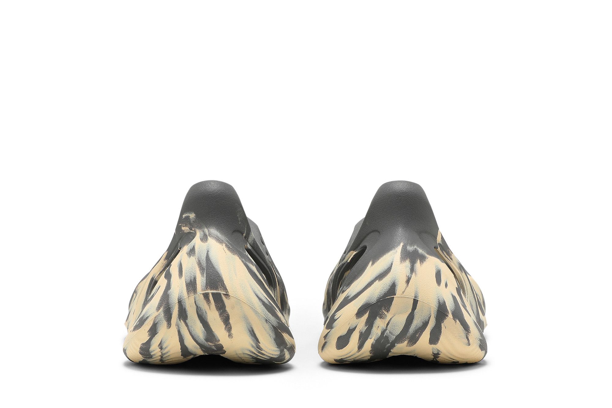 yeezy foam runner mxt moon grey