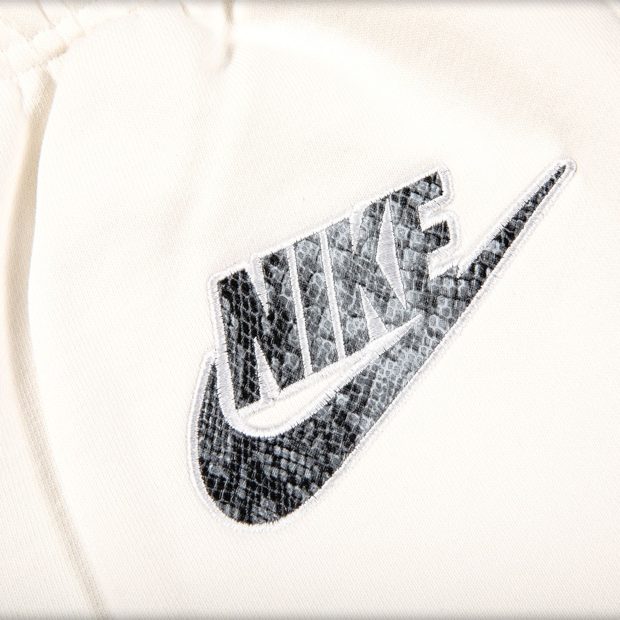 Buy Supreme x Nike Cargo Sweatpant 'White' - SS21P5 WHITE | GOAT