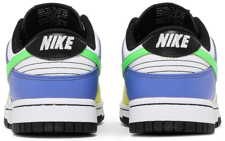 Wmns Dunk Low Green Strike