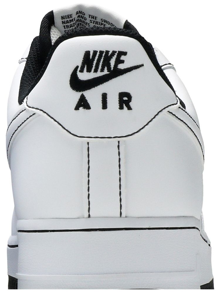 Nike Air Force 1 07 Contrast Stitch