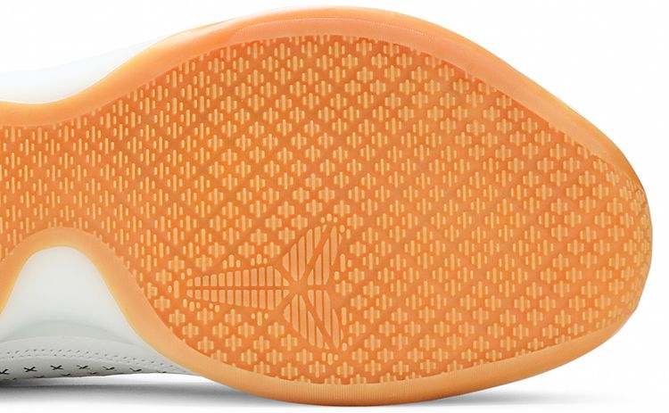 Nike Kobe 10 Mid EXT White Gum