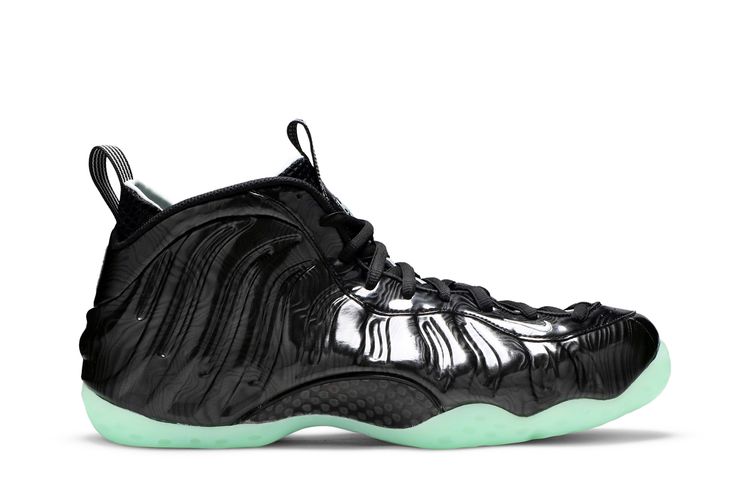 Air Foamposite Black/Barely Green