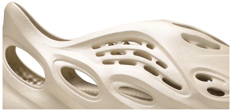 Yeezy Foam Runner Sand