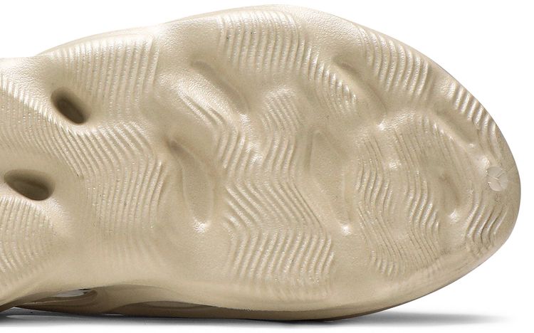 Yeezy Foam Runner Sand