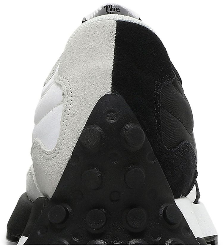 Foot Locker x New Balance 327 Collective   Black