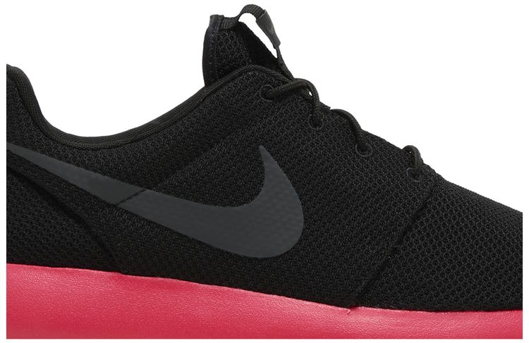 Nike Roshe One Siren Red