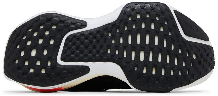 Nike ZoomX Invincible 3 Extra Wide Black White