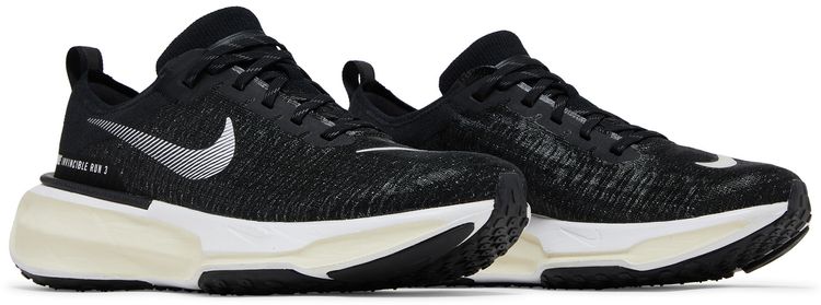 Nike ZoomX Invincible 3 Extra Wide Black White