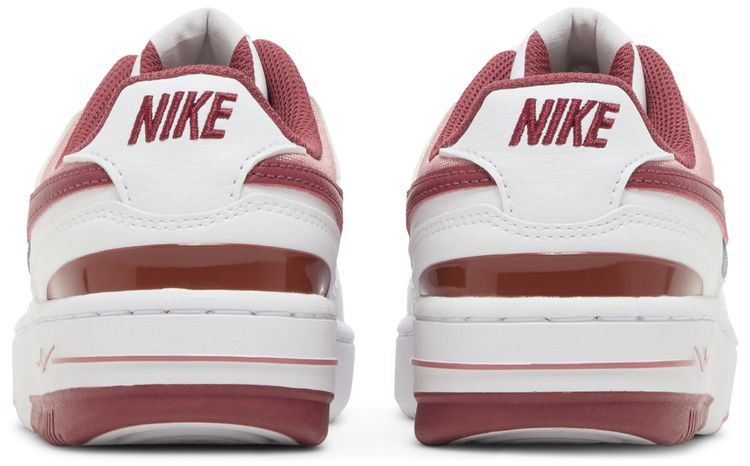 Nike Wmns Gamma Force Desert Berry