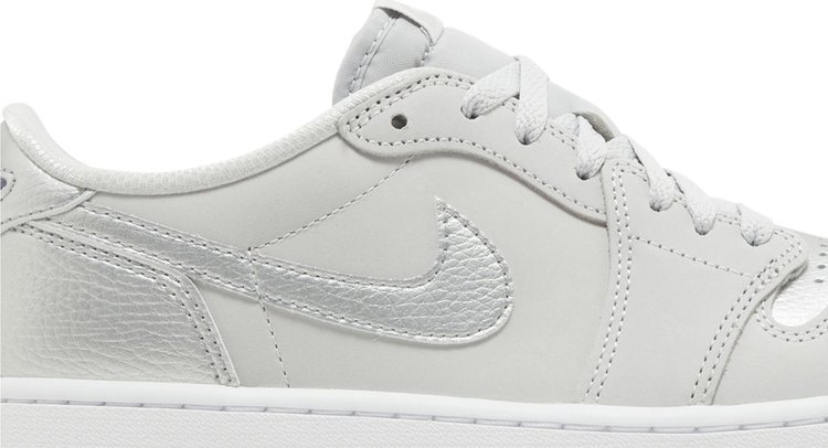 Air Jordan 1 Retro Low OG Metallic Silver