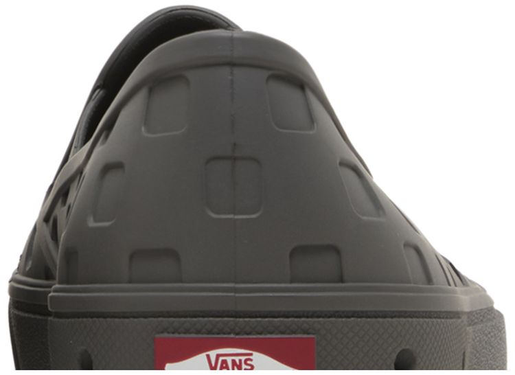 Trek Slip On Pewter