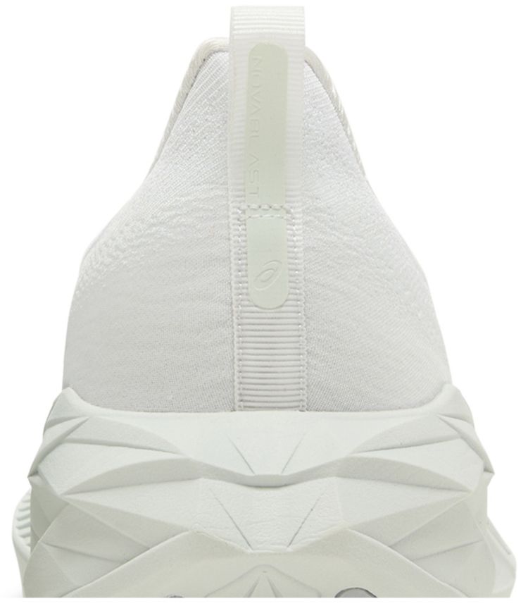 Asics Novablast 4 White Pale Mint