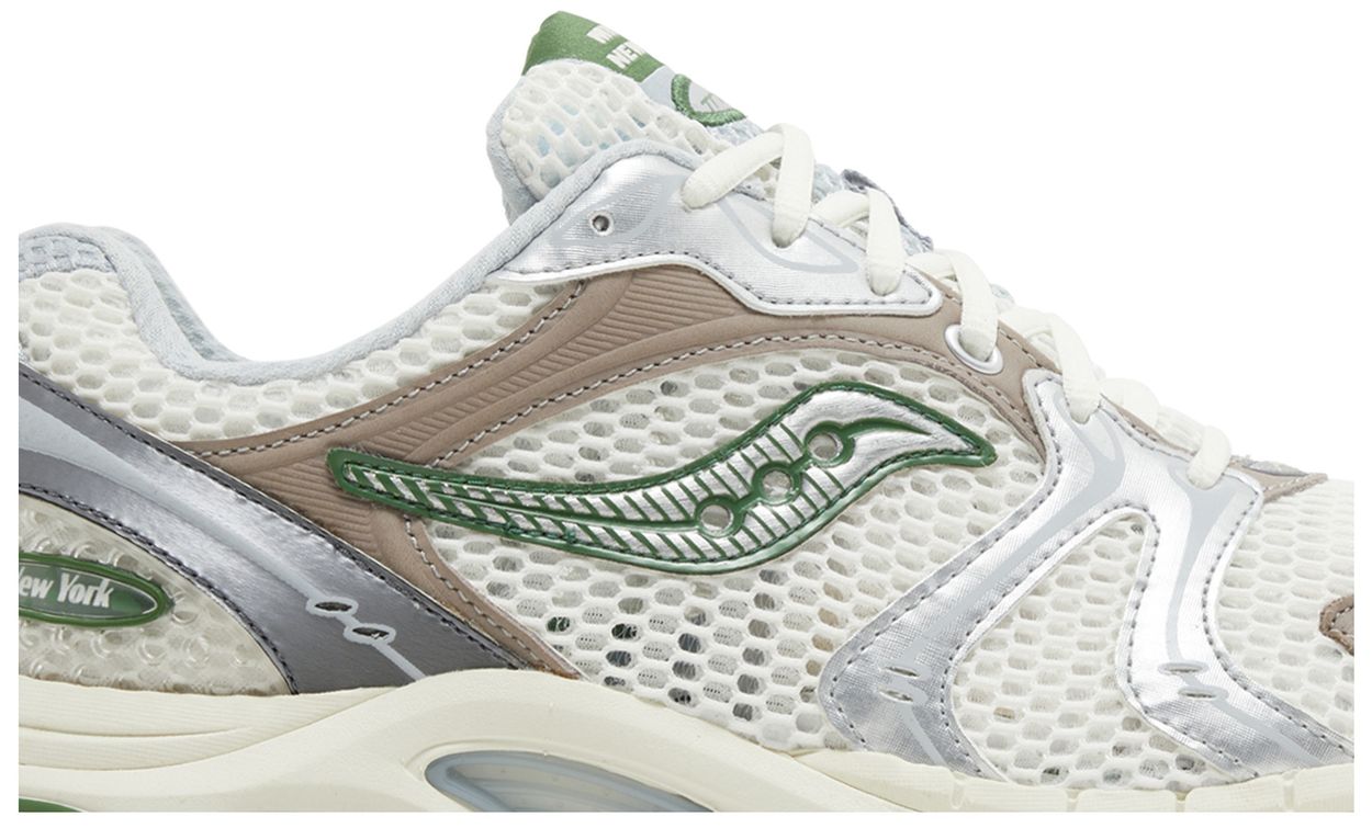 Buy Saucony Minted New York x ProGrid Triumph 4 #39 Cream Green #39 S70865