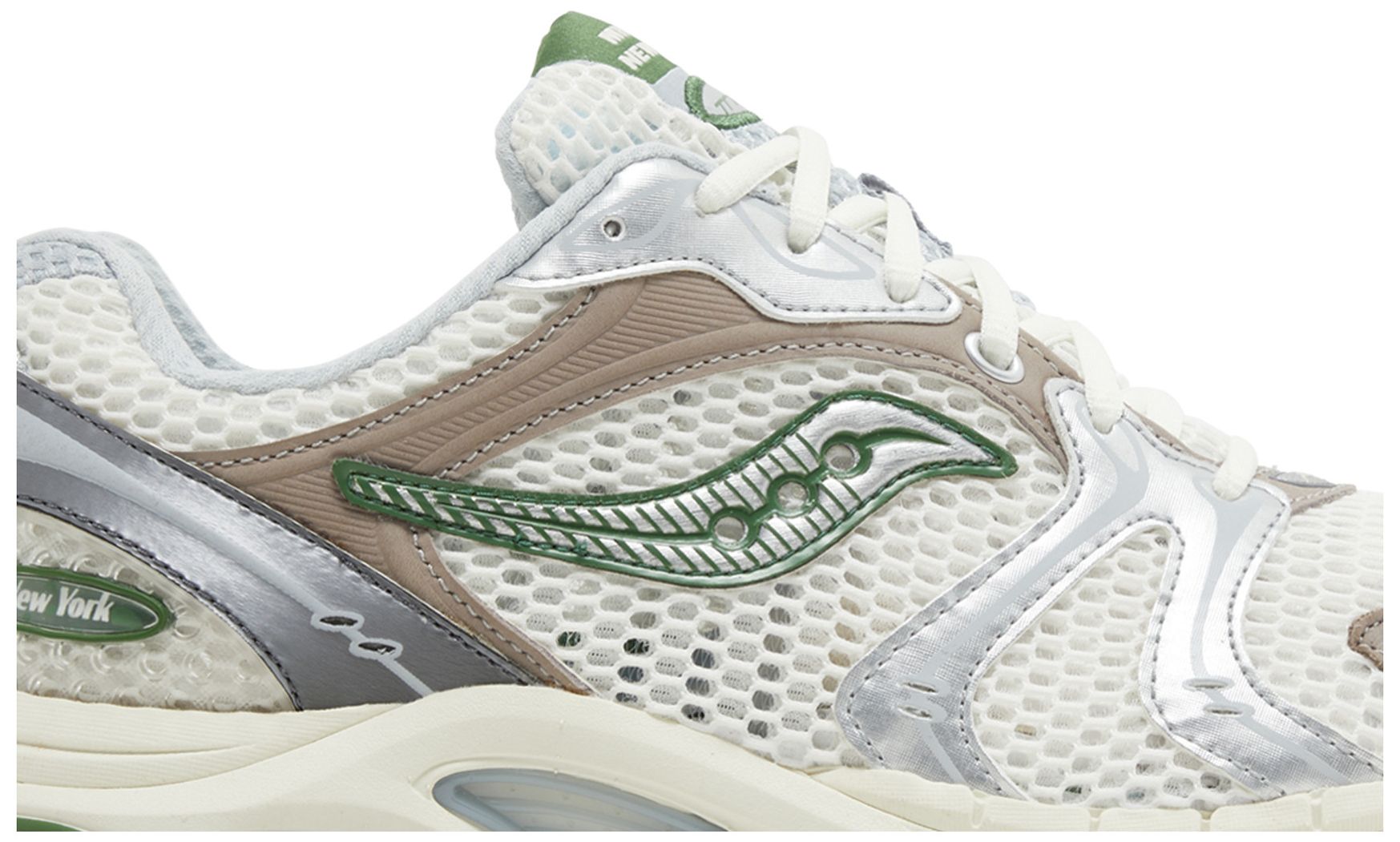 Buy Saucony Minted New York x ProGrid Triumph 4 #39 Cream Green #39 S70865