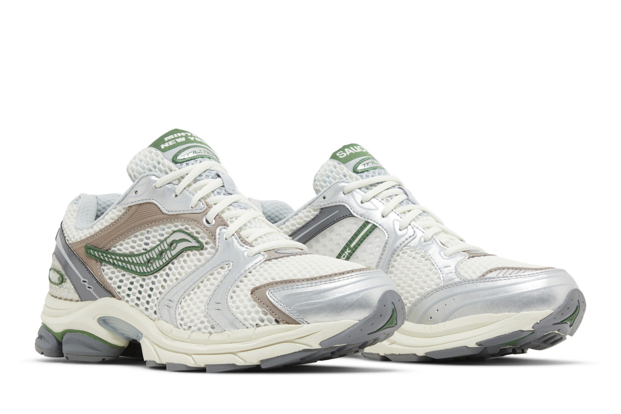 Saucony x Minted NY ☆ Progrid Triumph 4 ‘Cream × Green’ Buy Minted New York x ProGrid Triumph 4 'Cream Green