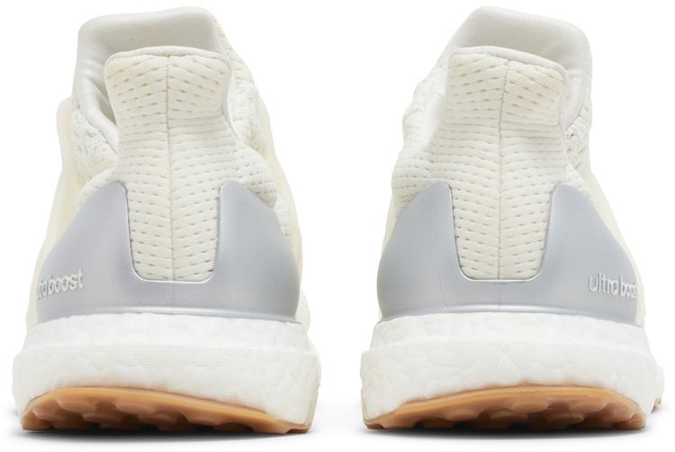 Adidas Wmns UltraBoost 10 Off White Gum