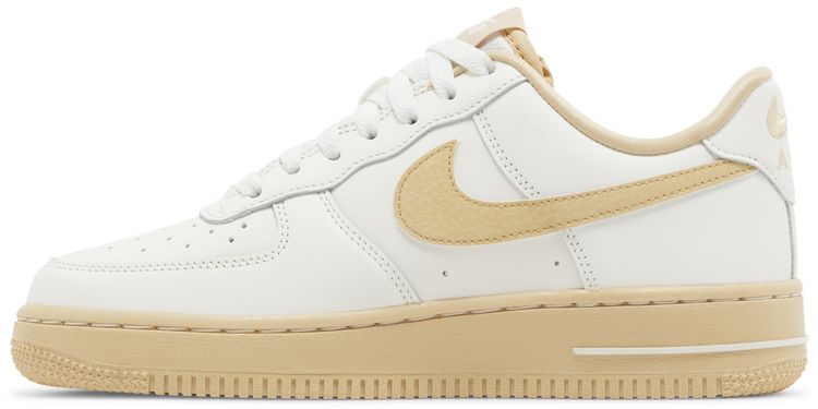 Nike Wmns Air Force 1 07 Sail Sesame