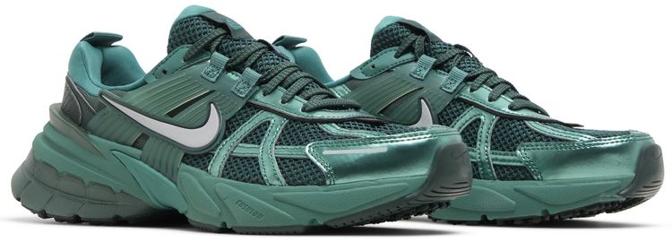 Nike Wmns V2K Run Bicoastal Vintage Green