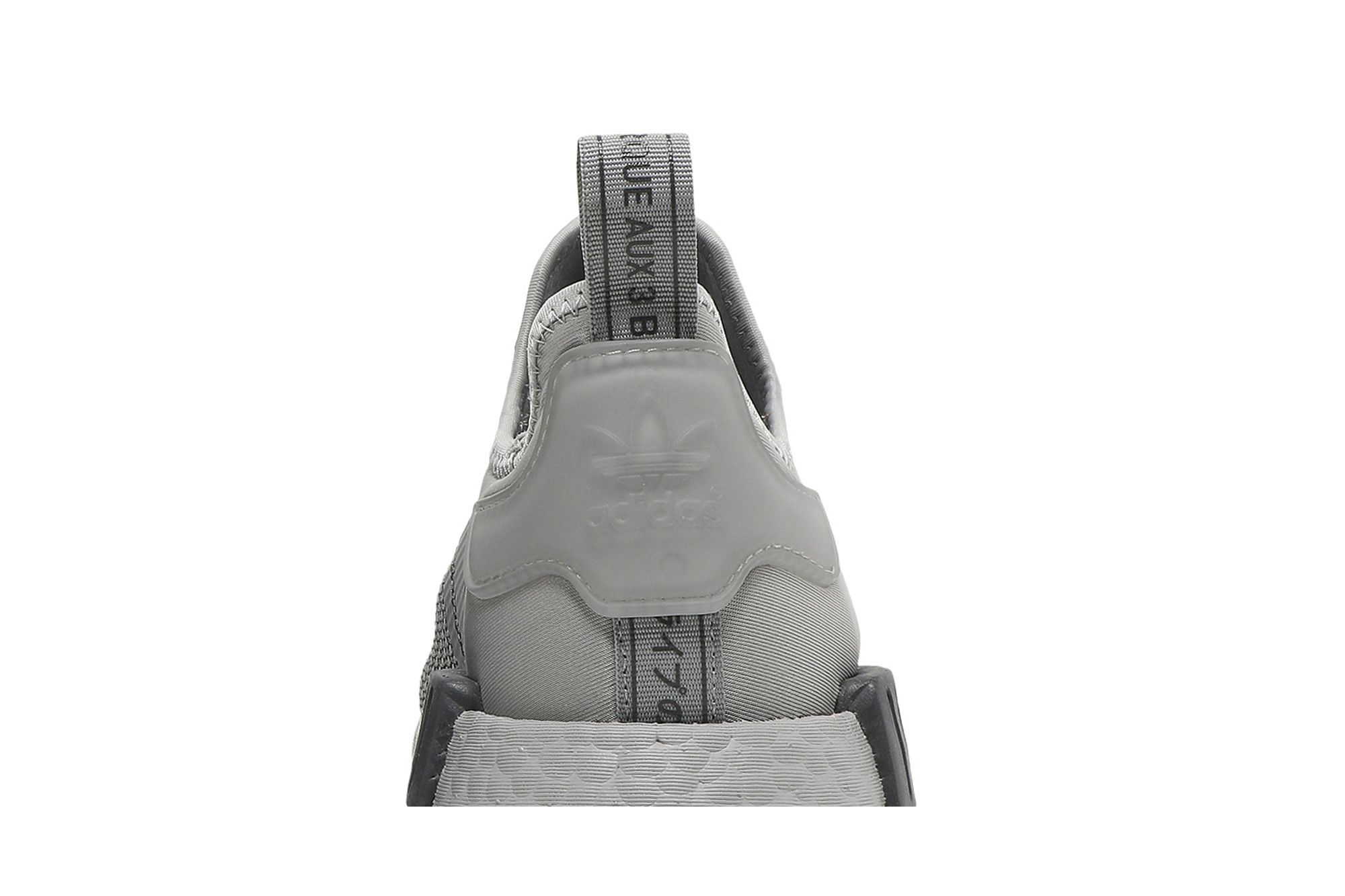 Nmd triple grey outlet