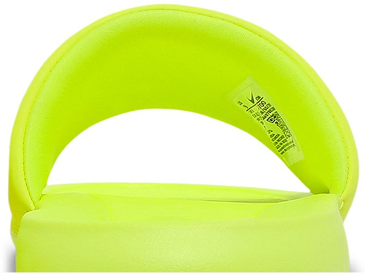 Nike Victori One Slide Volt Chrome