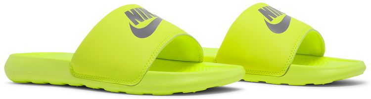 Nike Victori One Slide Volt Chrome