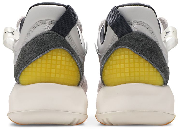 Air Jordan MA2 Vast Grey