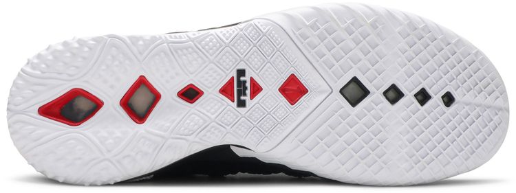 Nike LeBron 18 Black University Red