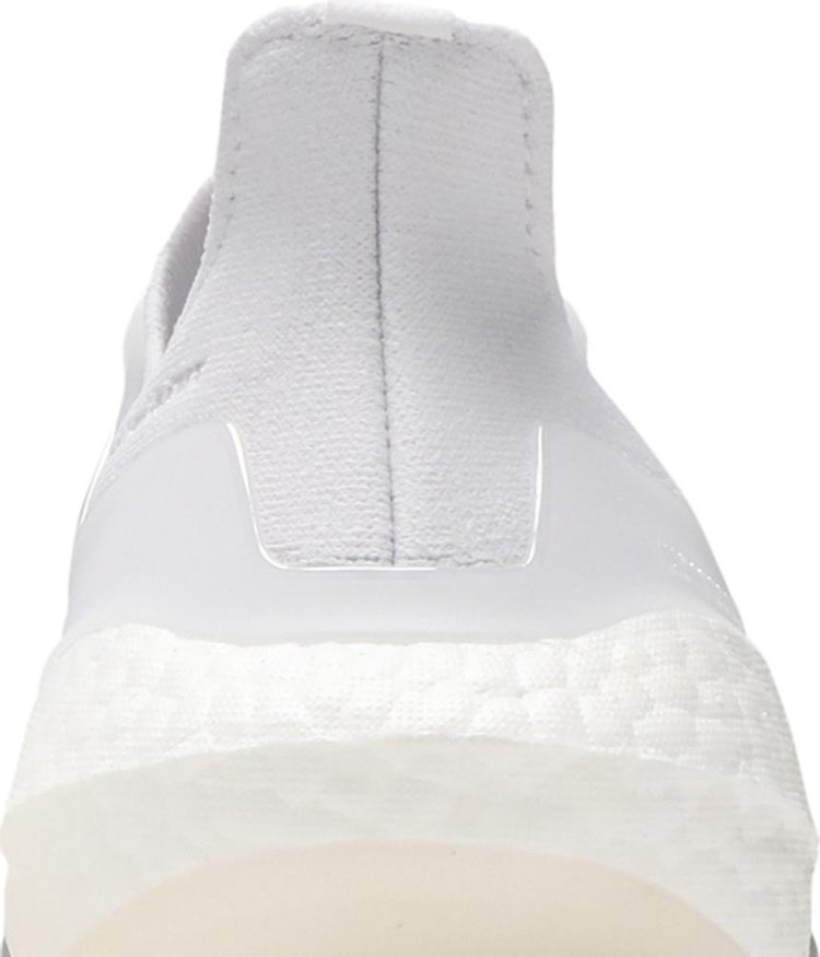 UltraBoost 21 Cloud White