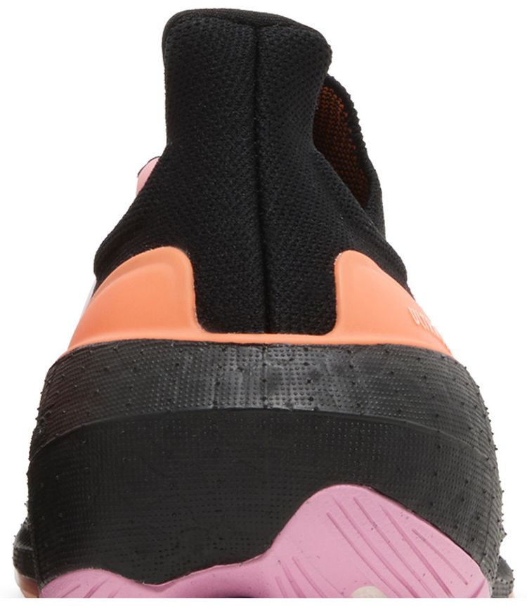 Adidas Wmns UltraBoost Light Black Beam Pink