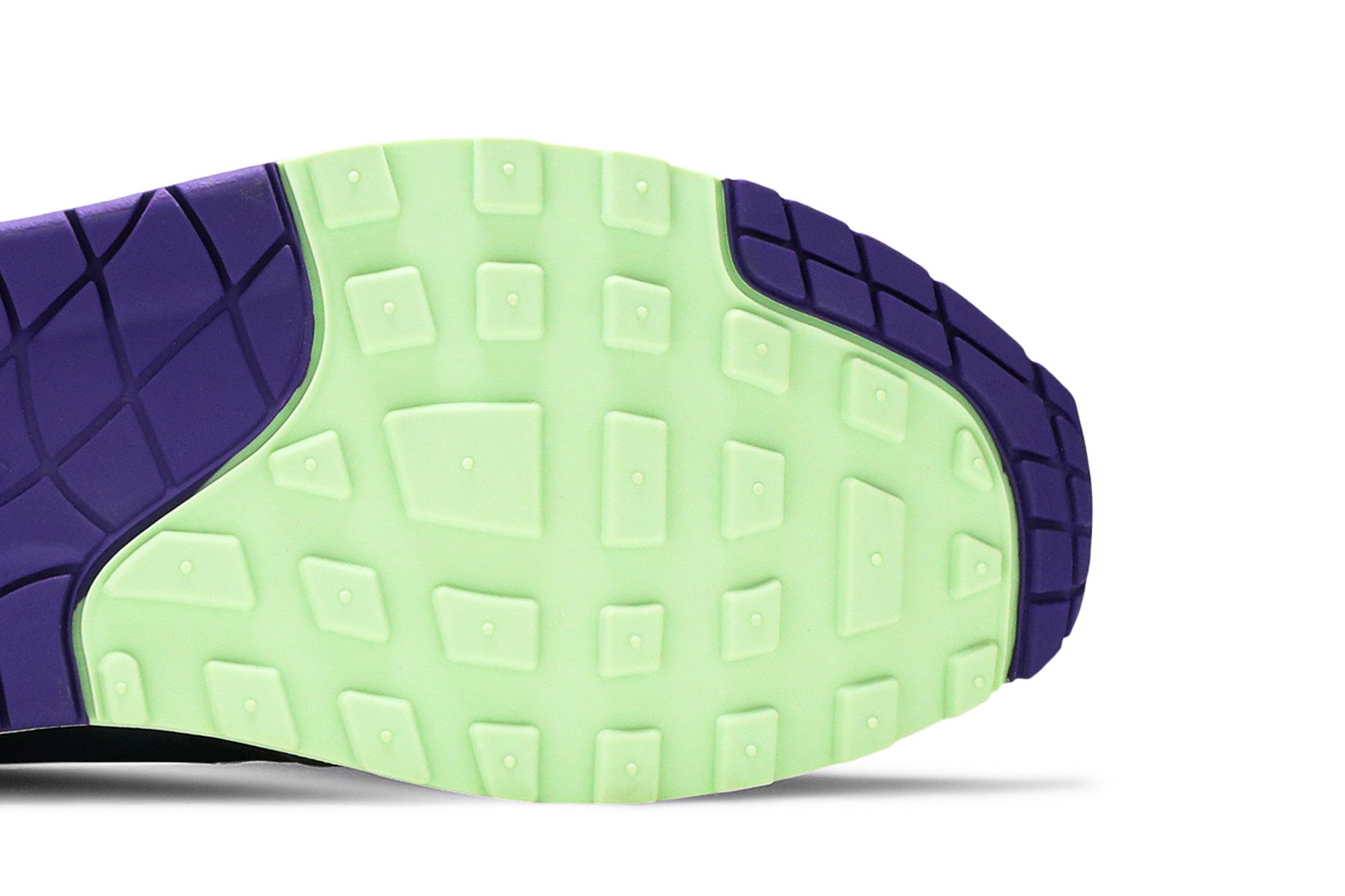 future swoosh air max 1