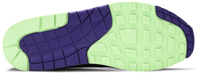 Nike Air Max 1 Future Swoosh