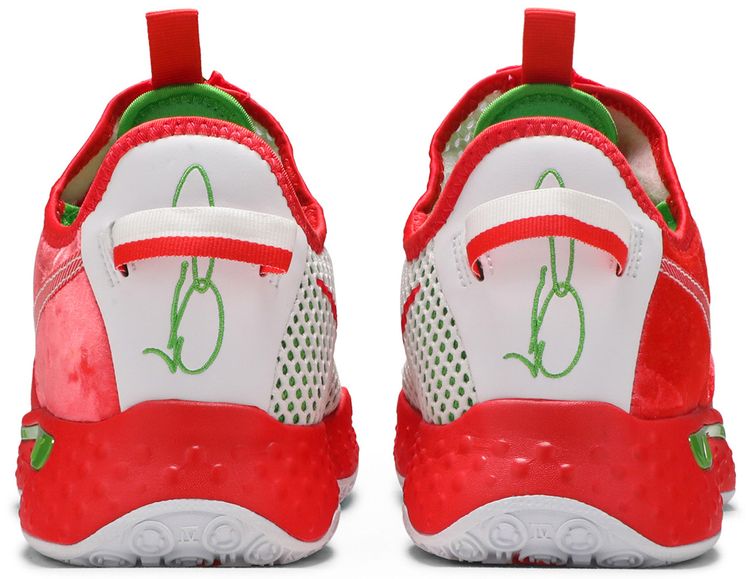 Nike PG 4 Christmas