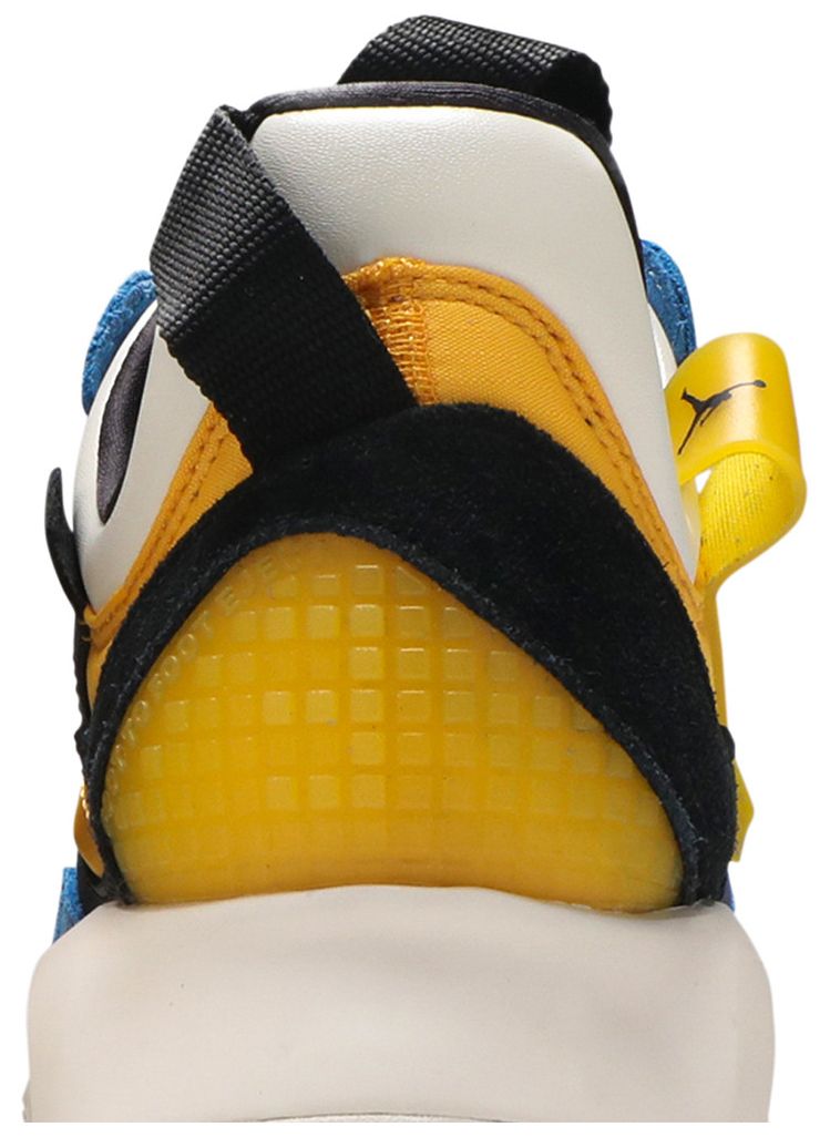 Air Jordan MA2 GS University Gold