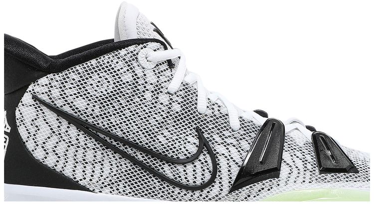 Nike Kyrie 7 Brooklyn Beats