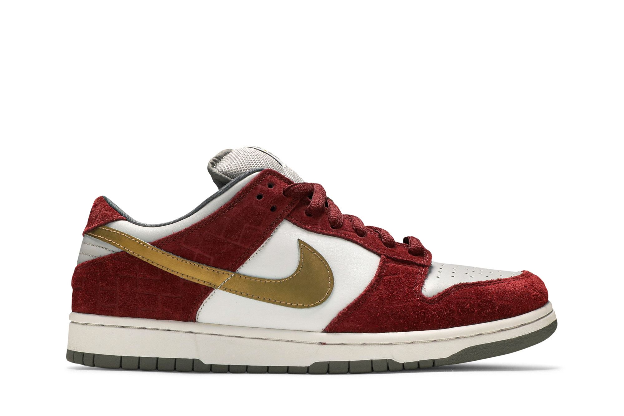 Buy Dunk Low Pro SB 'Shanghai' - 304292 112 | GOAT