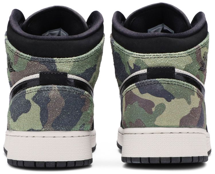 Air Jordan 1 Mid SE GS Camo