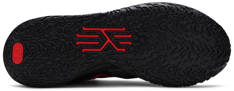 Kyrie 7 Bred