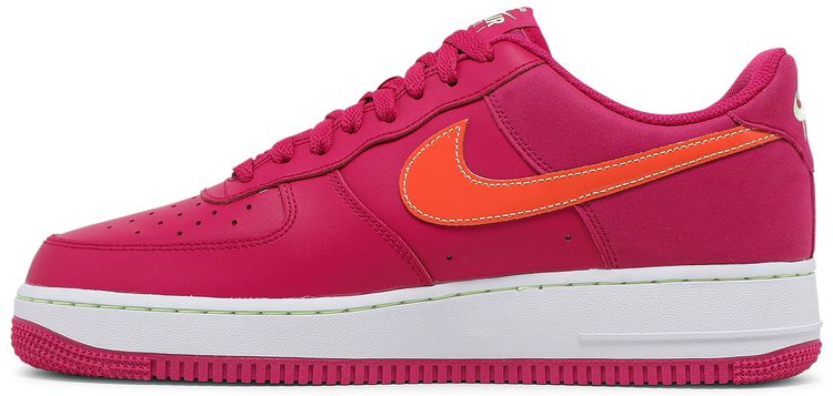 Nike Air Force 1 07 LV8 World Tour