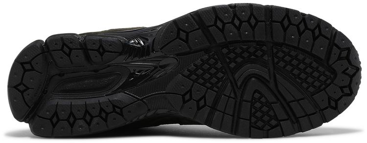 New Balance 2002R Olive