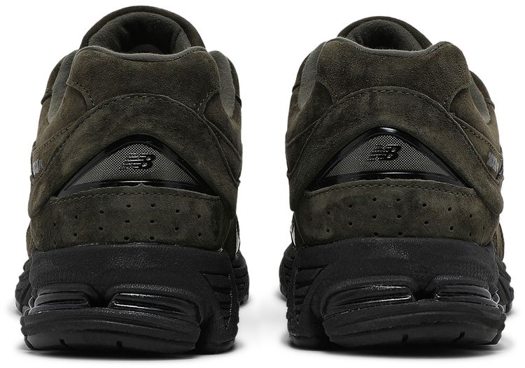 New Balance 2002R Olive