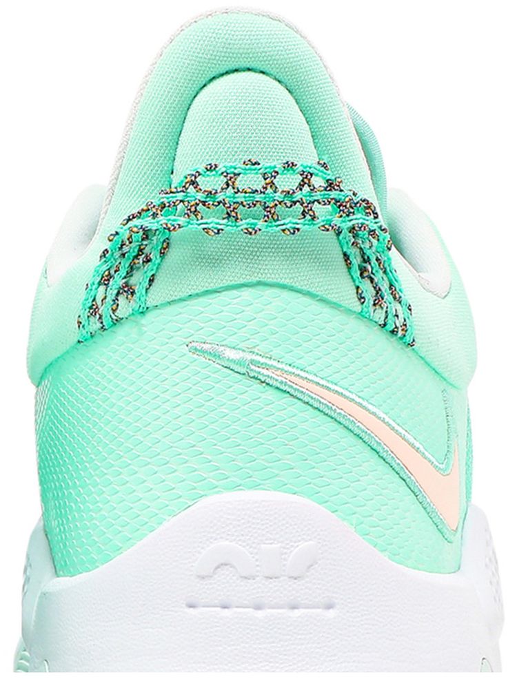 Nike PG 5 Play for the Future