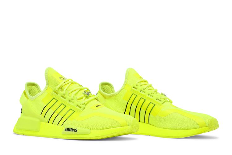 adidas gazelle silver green womens Adidas Men's NMD R1 Shoes