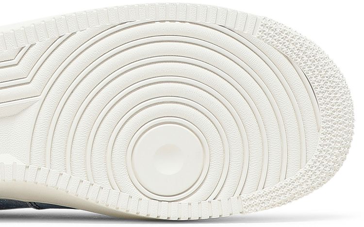 Nike Air Force 1 07 LV8 Dusty Blue