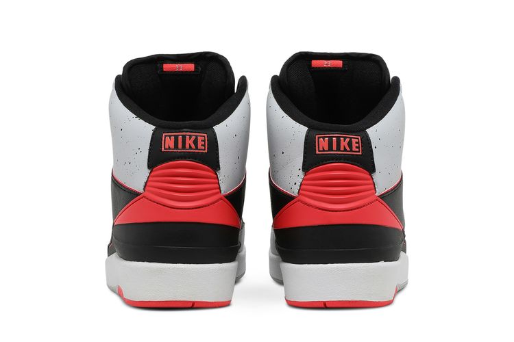 Nike AirJordan Retro 2 385475-023- Size 12 Size 8.5 - Air Jordan 2 Retro Infrared 23 Black White Red  main image 4