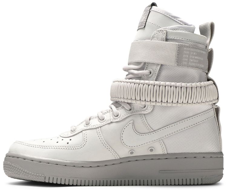 Nike Wmns SF Air Force 1 High Vast Grey