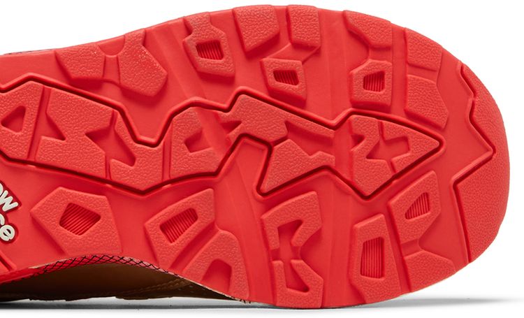 New Balance Hectic x Stussy x Undefeated x 580 Gold Camo